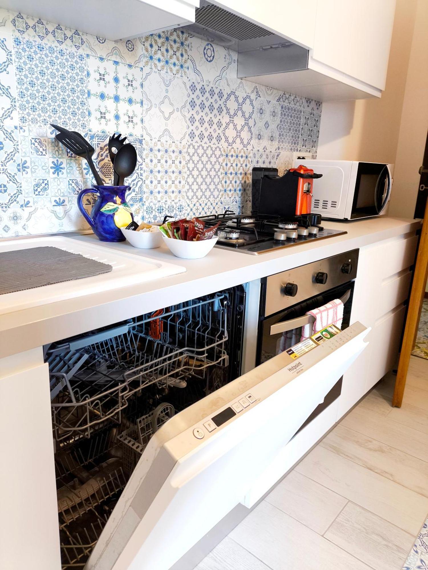 Casa Mar - Elegant Apartment With Pool And Panoramic Terrace In The Heart Of Сорренто Екстер'єр фото