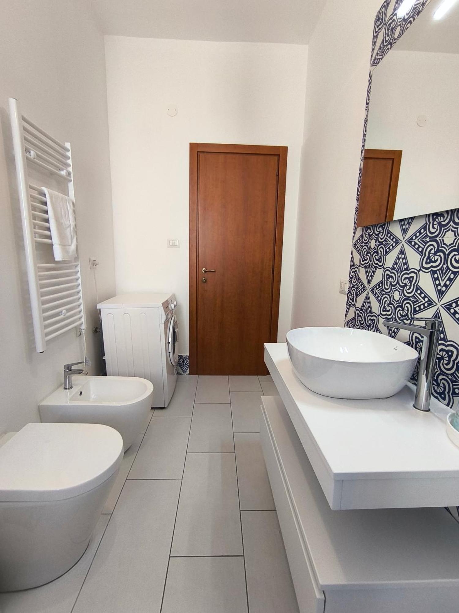 Casa Mar - Elegant Apartment With Pool And Panoramic Terrace In The Heart Of Сорренто Екстер'єр фото