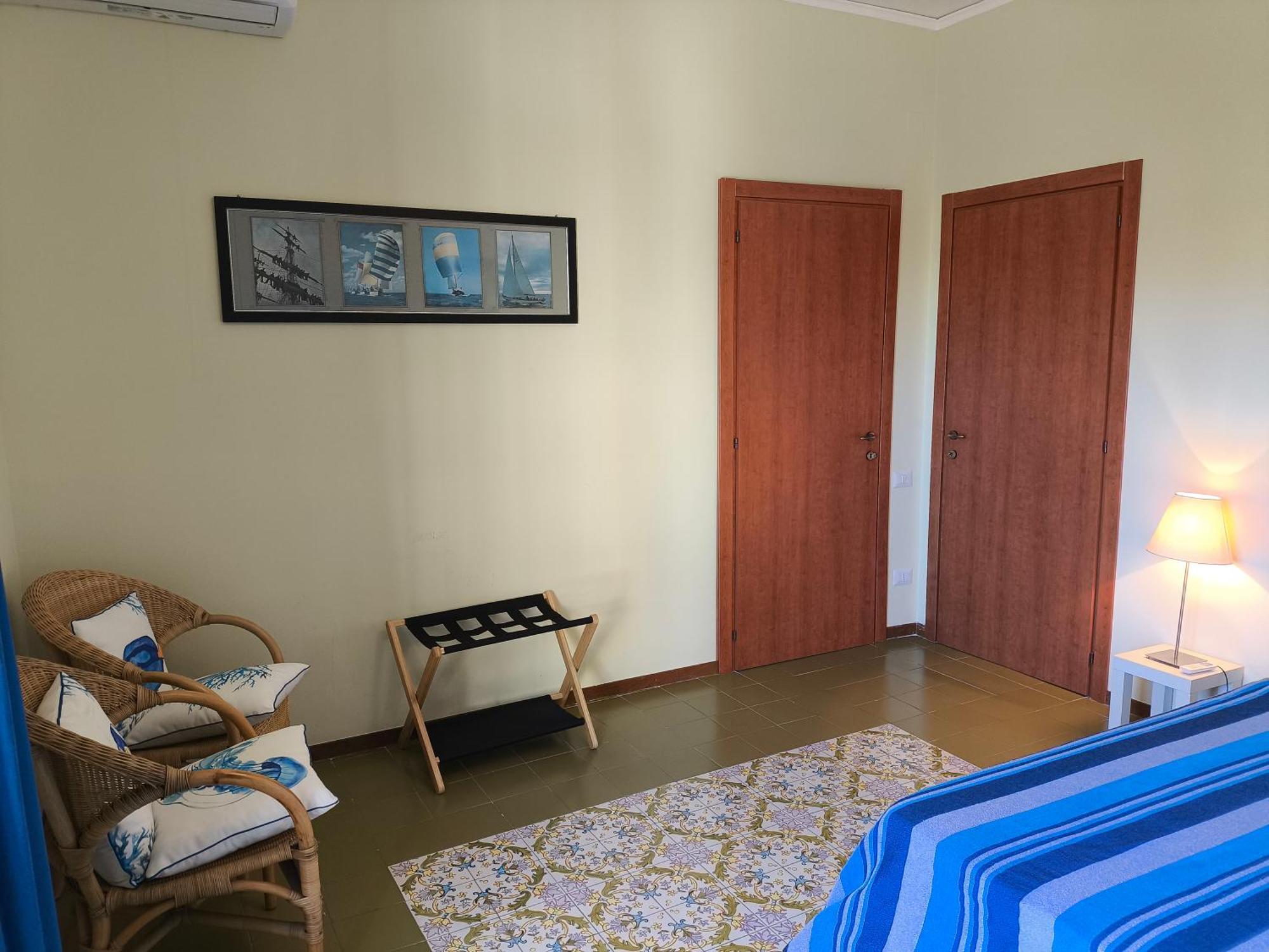 Casa Mar - Elegant Apartment With Pool And Panoramic Terrace In The Heart Of Сорренто Екстер'єр фото